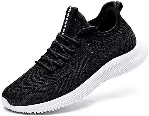 15 de los mejores zapatos en blanco y negro: atemporales, con estilo y listos para tu armario (edición 2022)