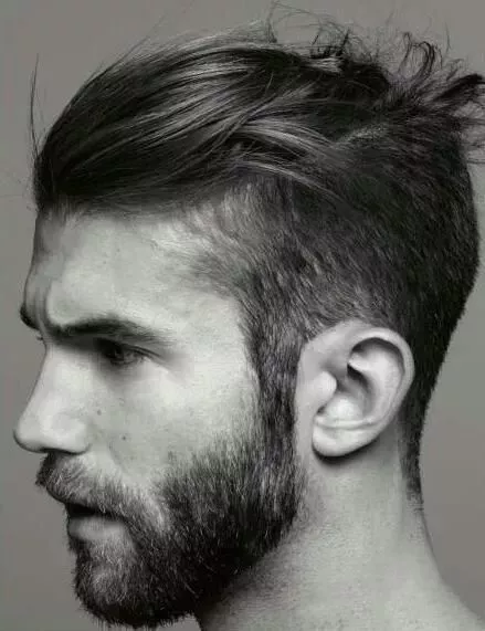 Cómo lucir el cabello en la cama sin parecer que has renunciado a la vida