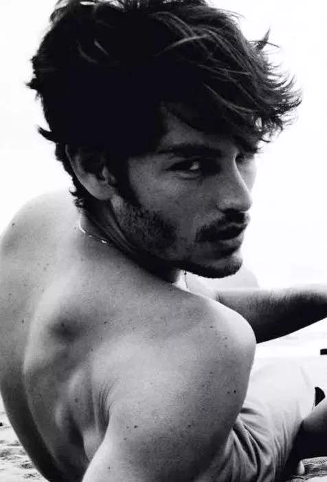 Cómo lucir el cabello en la cama sin parecer que has renunciado a la vida