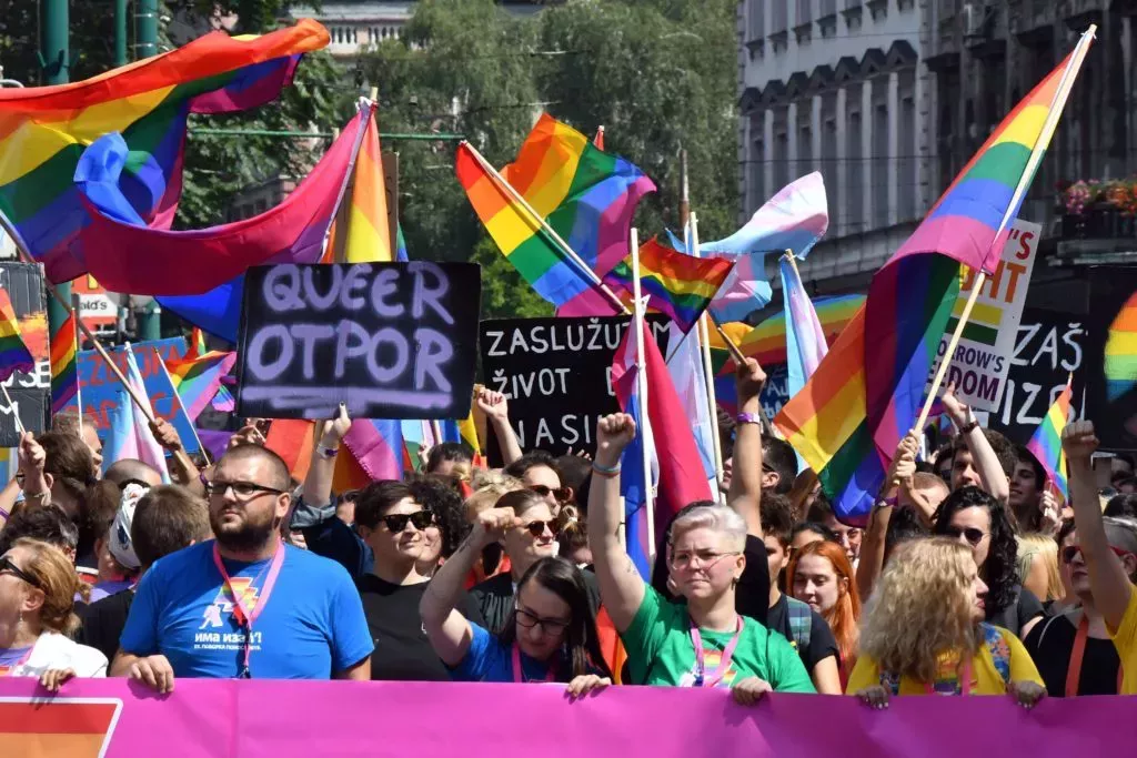 El diputado bosnio que dijo que las personas LGBTQ+ deberían estar 