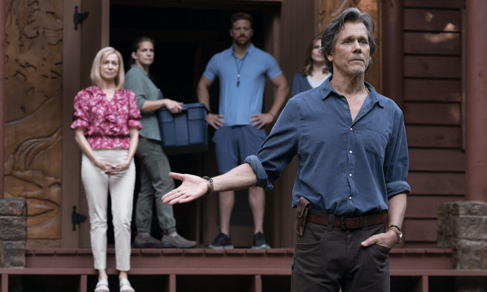 La nueva película de terror de Kevin Bacon trata sobre la terapia de conversión