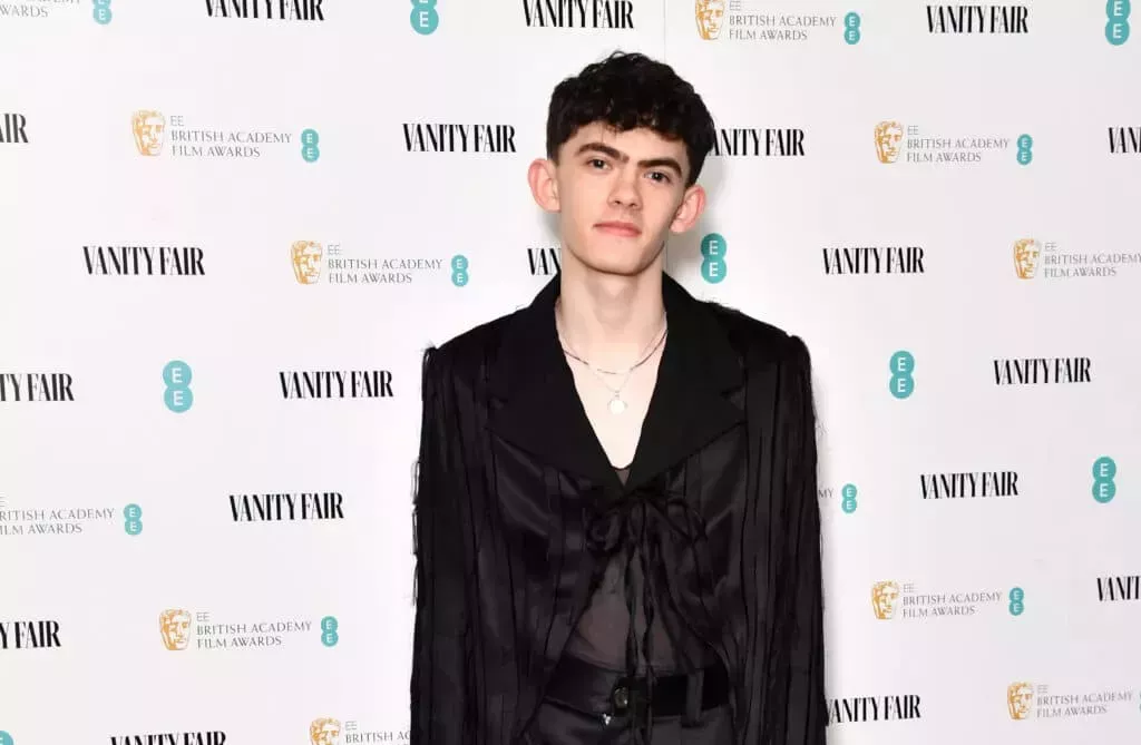 Los fans de Heartstopper se unen a Joe Locke tras el vil trolling: