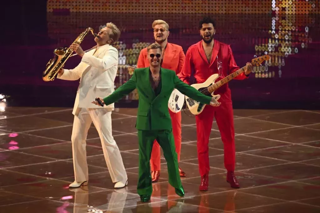 Los fans se sorprenden al ver que la ic&oacute;nica canci&oacute;n letona Eat Your Salad es 