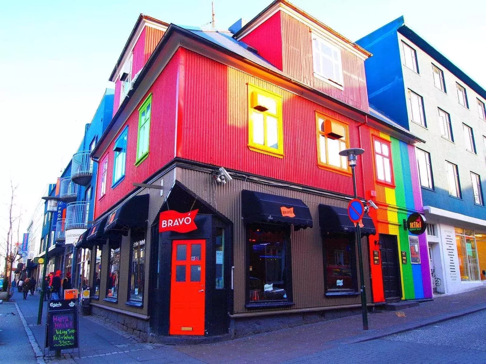Reikiavik Gay: Guía de viaje con los mejores hoteles, bares, discotecas y más - Nomadic Boys