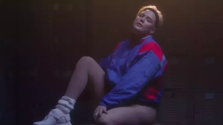 Betty Who Kicks Off Pride With Inspirational New Single & Music Video betty-who.jpg