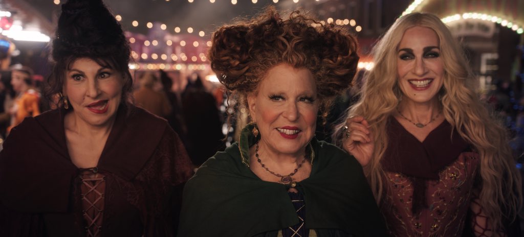 El primer tráiler de Hocus Pocus 2 revela el regreso de las hermanas Sanderson