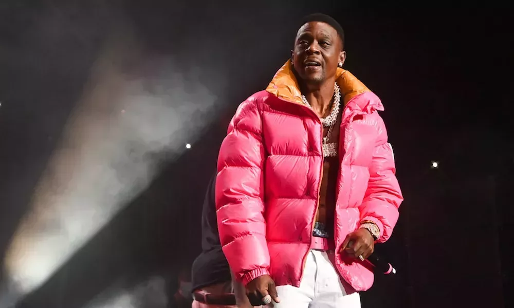 El rapero anti-LGBTQ+ Boosie Badazz defiende haber hecho tríos con mujeres bisexuales