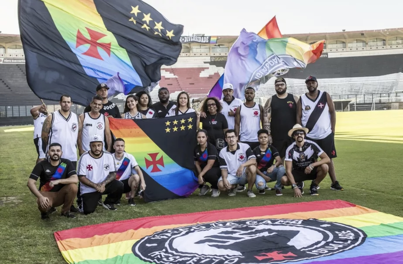 Este equipo de fútbol crea un manual de conducta contra la homofobia y transfobia