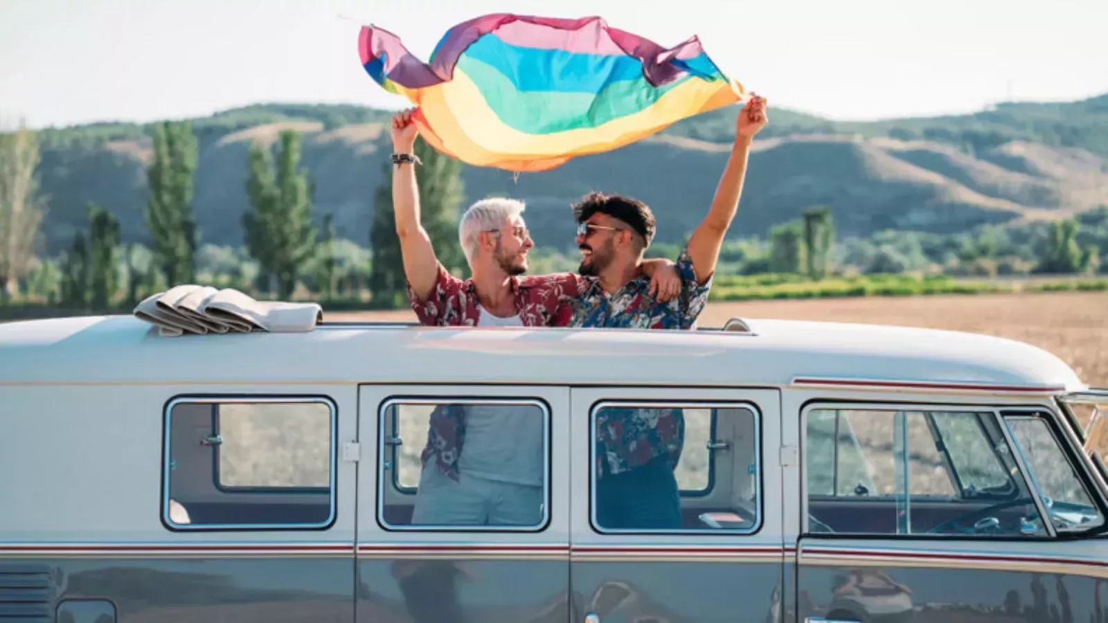 Bajo el Gaydar | Serie de verano: Dondequiera que sople el viento