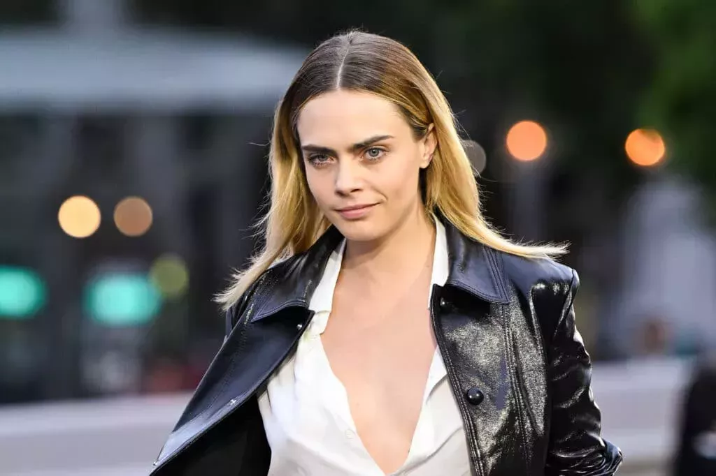 Cara Delevingne insiste en que es 