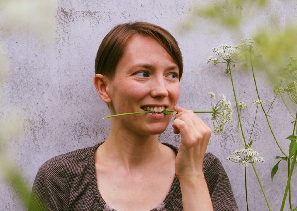 Una activista rusa es detenida por sus dibujos de vaginas