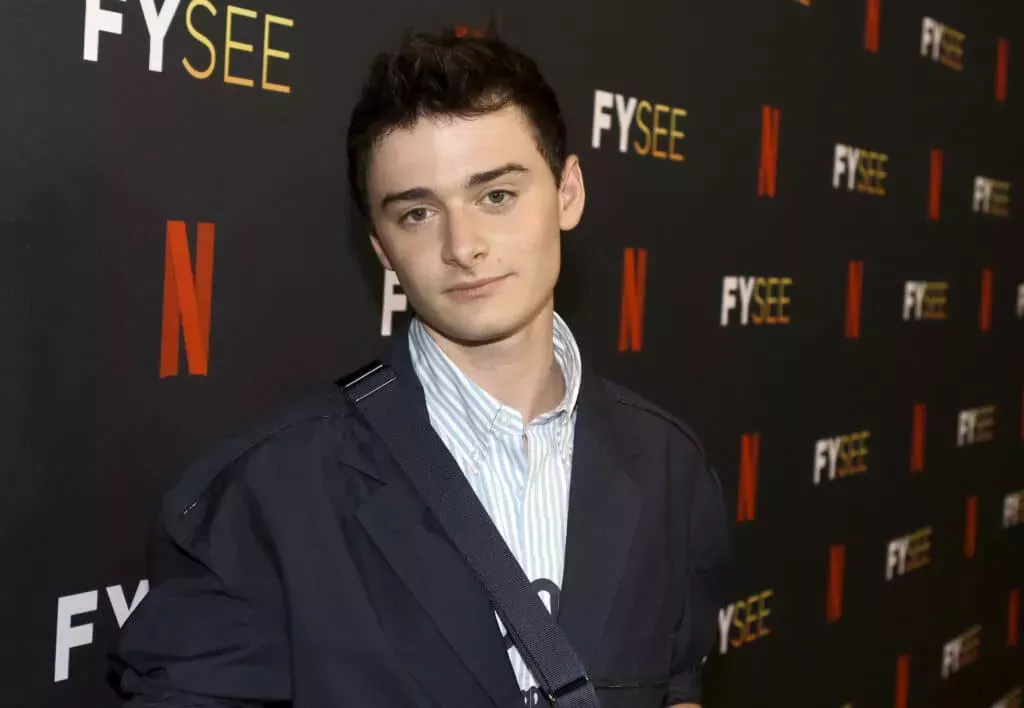 Los fans de Stranger Things creen que estas dos emotivas escenas confirman la sexualidad de Will Byers