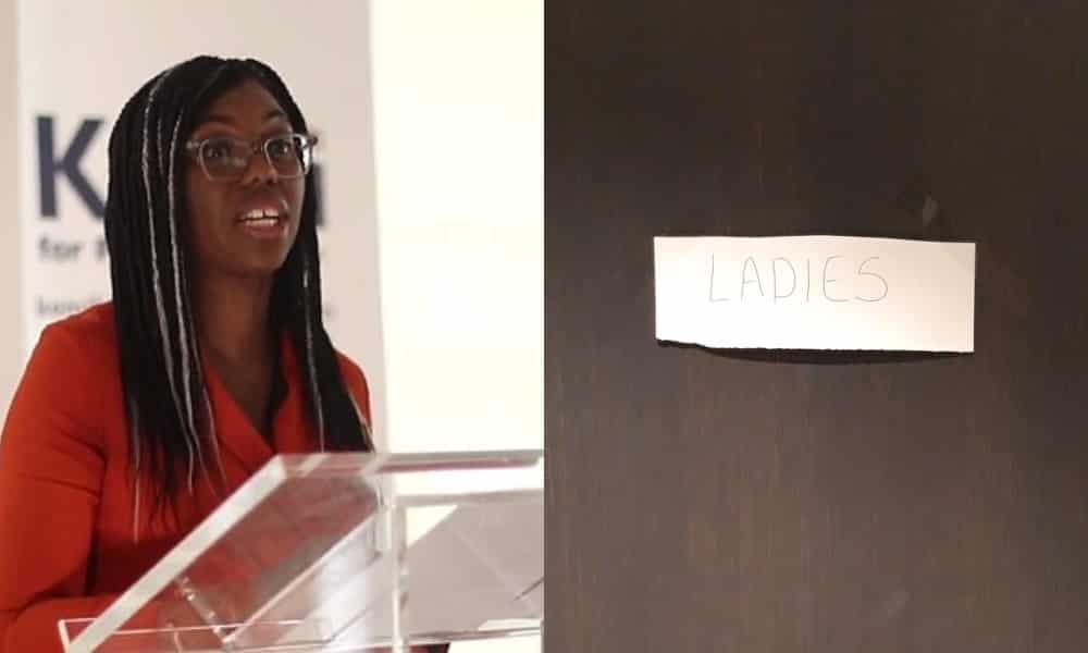Colocan unos carteles diferenciando el sexo en unos baños de género neutro