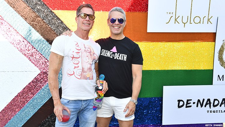 Andy Cohen habla sobre el alcohol y el activismo