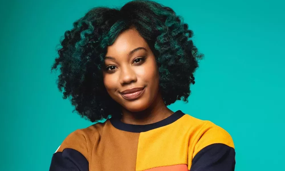 El club de la comedia para mujeres de color, alegre y empoderador, está cambiando el sector, actuación a actuación