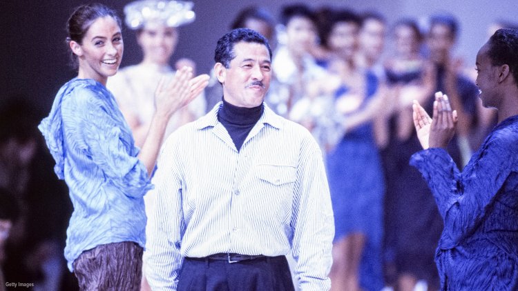 El icónico diseñador de moda Issey Miyake fallece a los 84 años