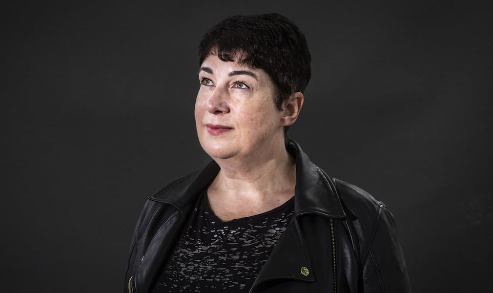 Joanne Harris dice que defender los derechos trans no es abandonar a las mujeres