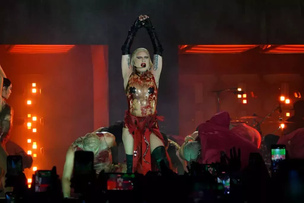 Lady Gaga dice a los republicanos que 