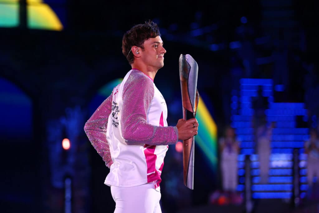 Tom Daley advierte que los derechos LGBTQ+ podrían desaparecer