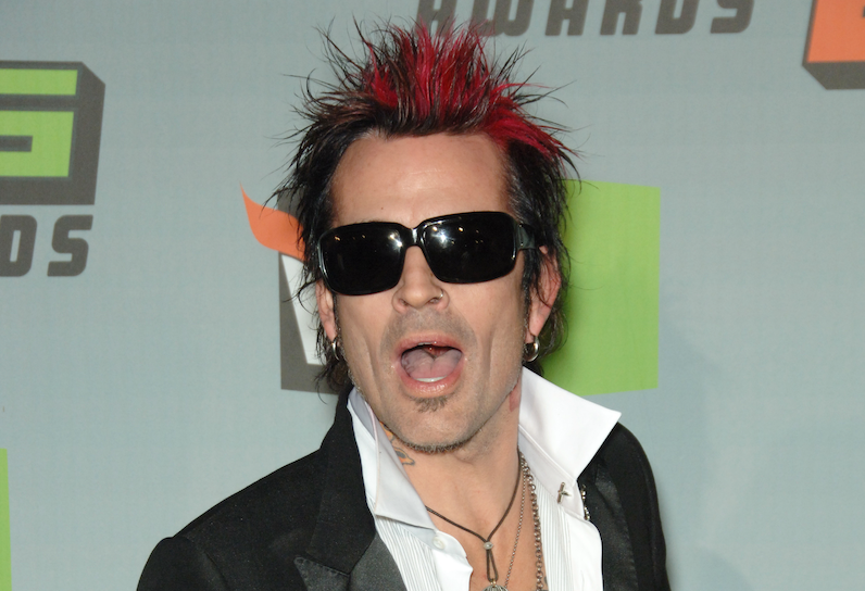 Tommy Lee publica una foto desnudo en Instagram