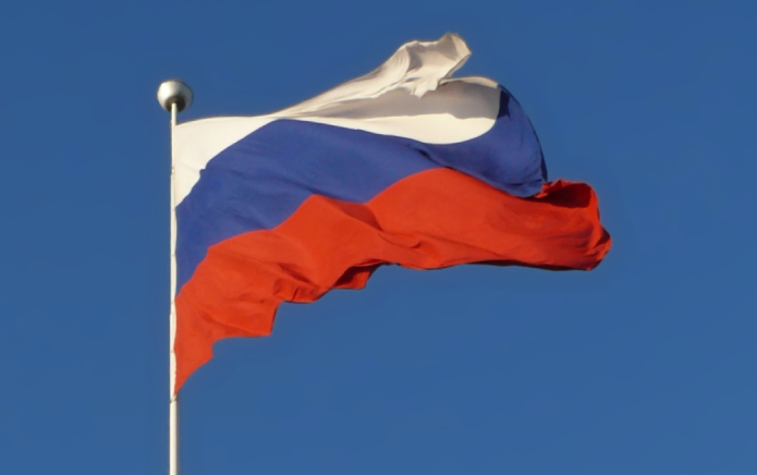Los rusos LGBTQ+ encuentran refugio en el extranjero