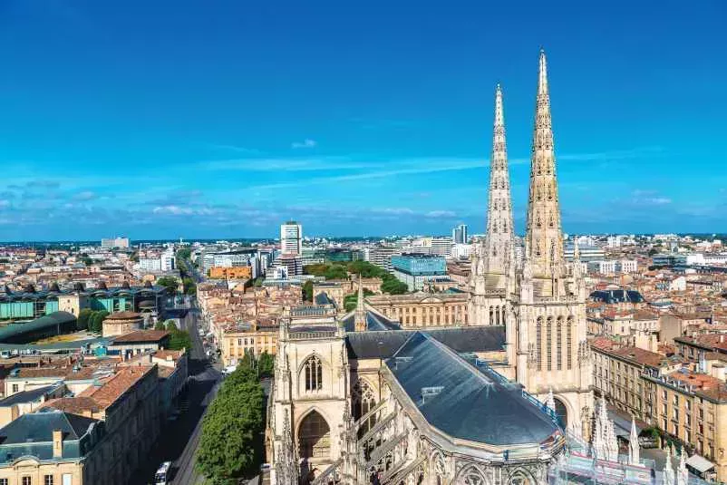 Trotamundos de Burdeos y más allá | Revista PASSPORT