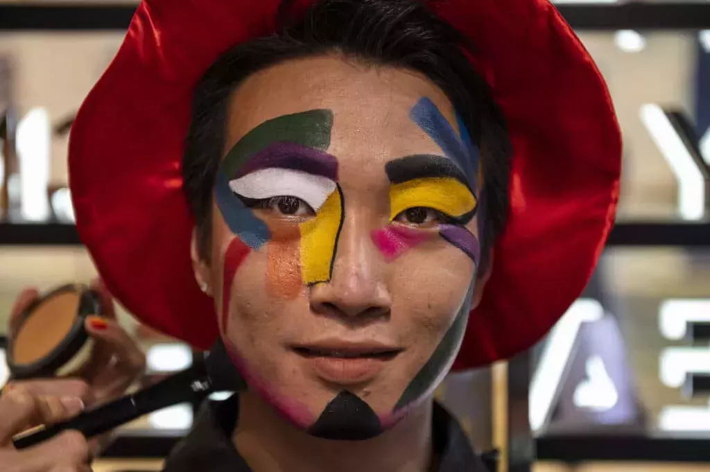 Un tribunal de Hong Kong rechaza un intento crucial para que se reconozcan los matrimonios entre personas del mismo sexo en el extranjero