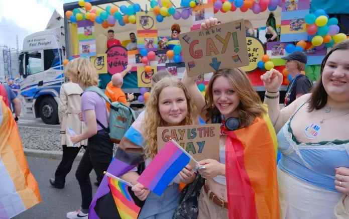 Birmingham Pride 2022: Just Like Us organiza un evento para jóvenes LGBTQ+ que les cambiará la vida