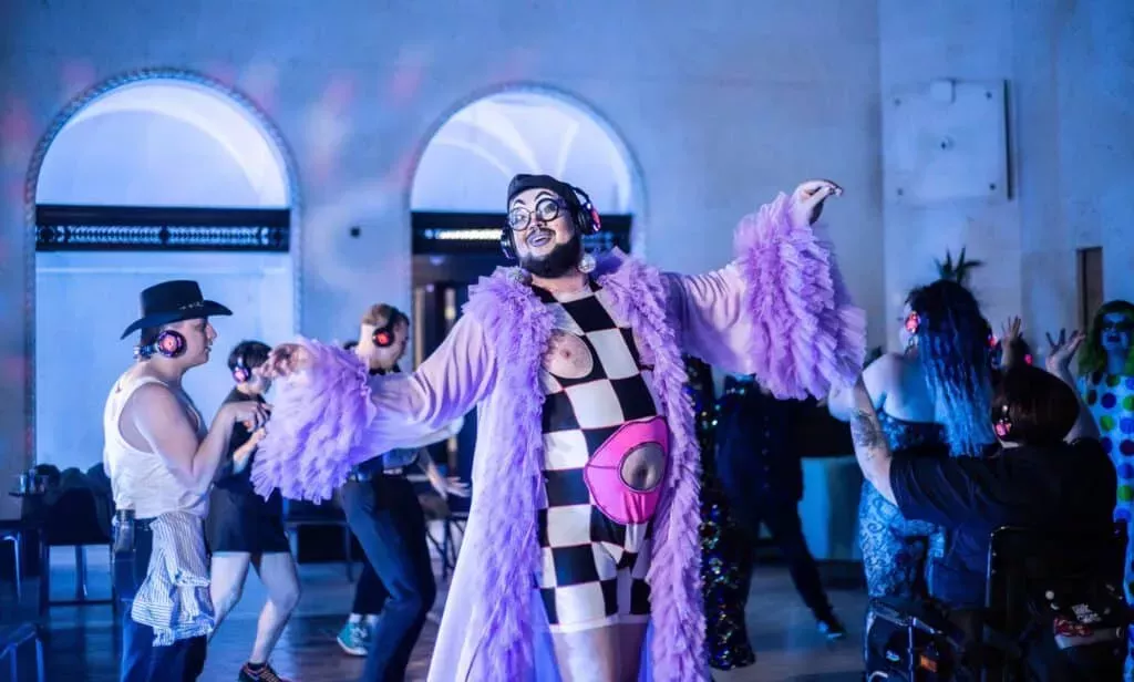 El desfile del Orgullo de Birmingham está liderado por un poderoso grupo de protesta de 