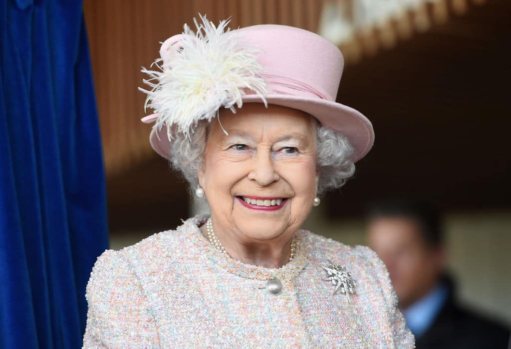 Elton John comparte un mensaje por la muerte de la reina Isabel II
