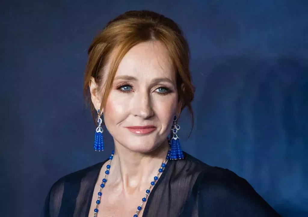 JK Rowling dice que su nuevo libro sobre la transfobia no está inspirado en la vida real