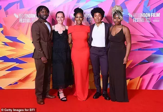 Alexandra Burke debuta en el cine con una historia de inconformidad de género