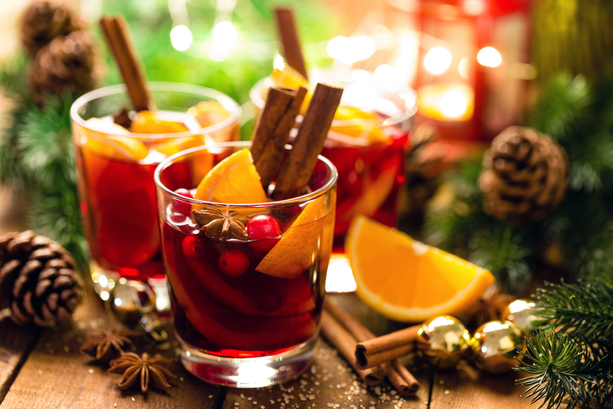 Deliciosos cócteles navideños para tomar con los amigos y la familia esta temporada