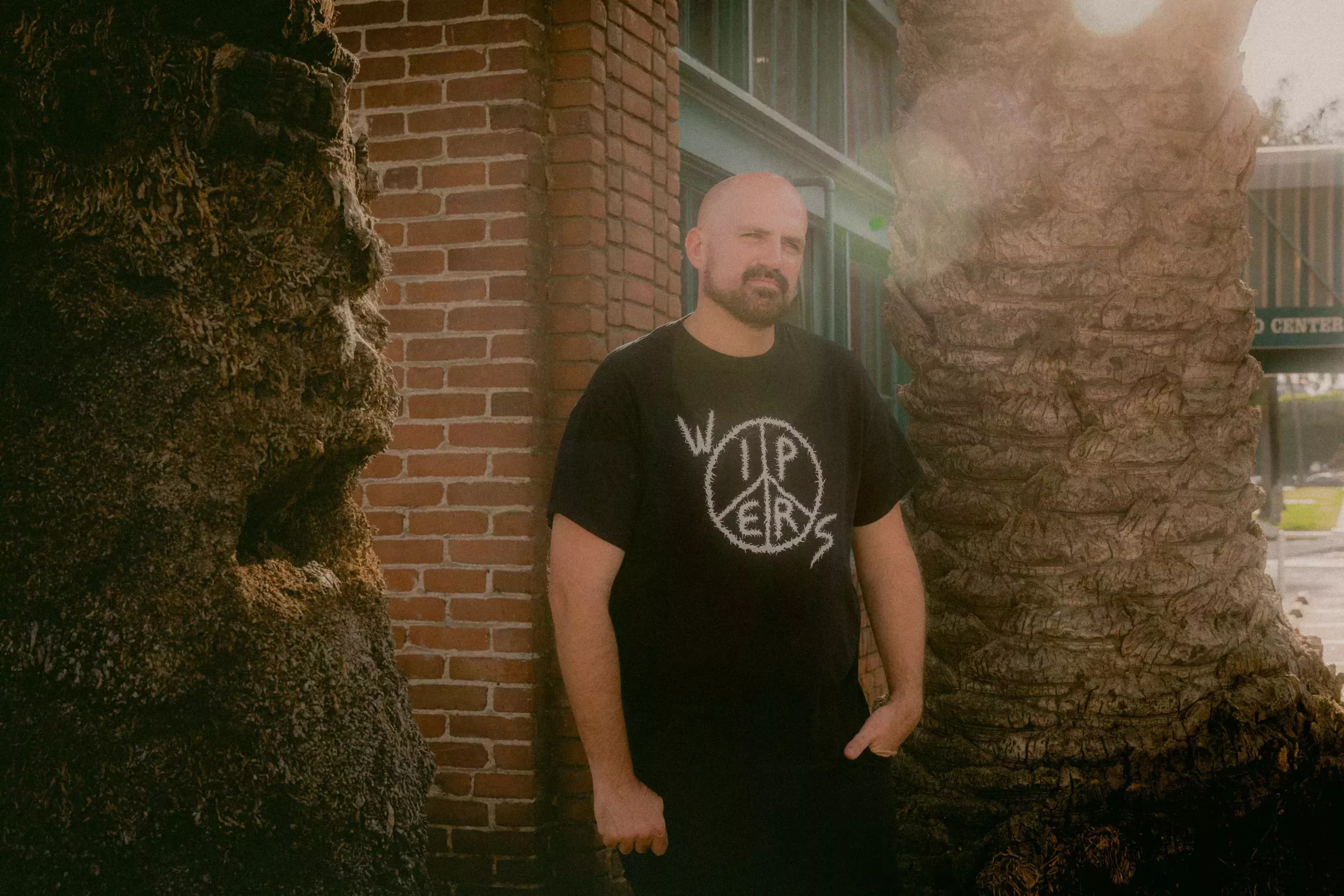 El proyecto Queercore Belted Sweater comparte su nuevo tema, 'Dominion' -