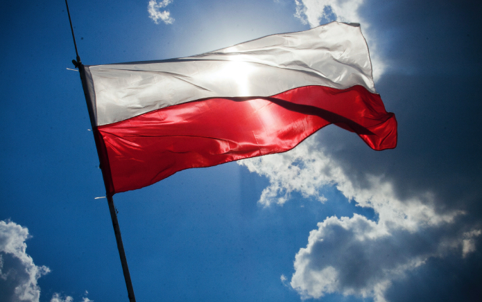 Las escuelas de Polonia luchan contra la homofobia de su gobierno