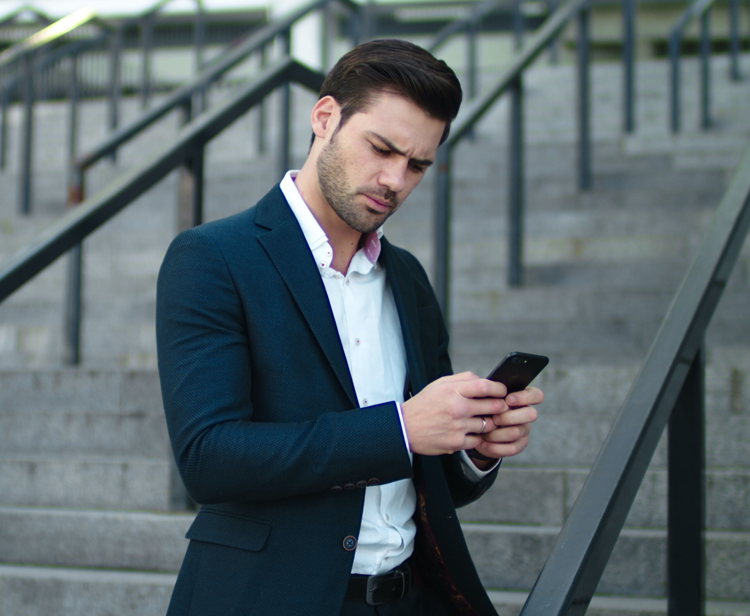 La nueva aplicación de citas para heterosexuales de derechas parece el nuevo Grindr