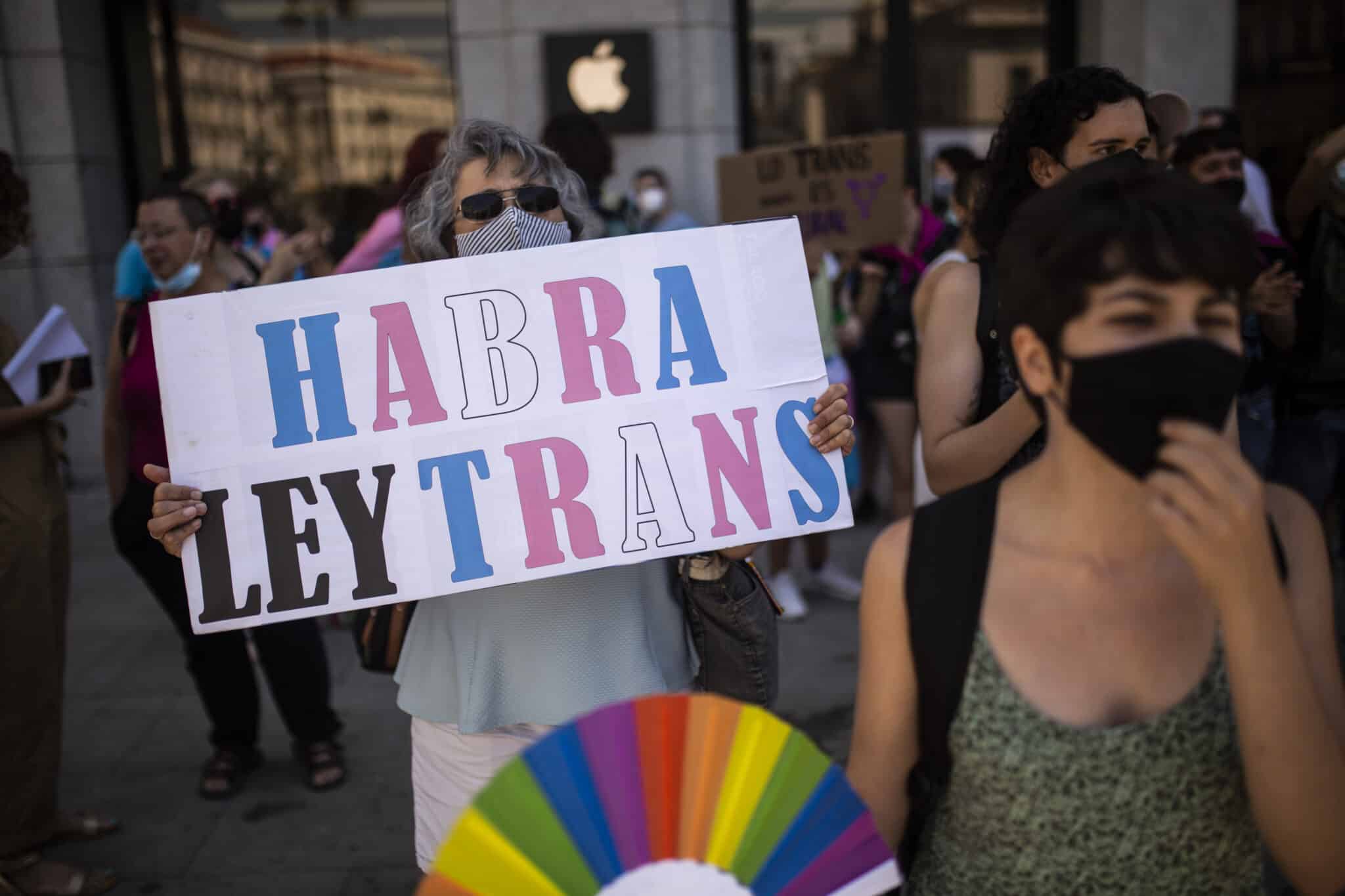 El PSOE no cambiará la autodeterminación de género en la ley trans española