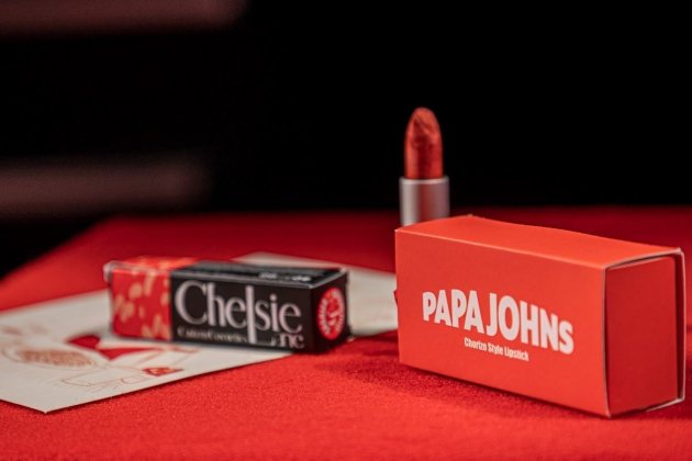 Choriza May nos cuenta su colaboración: Un labial de chorizo