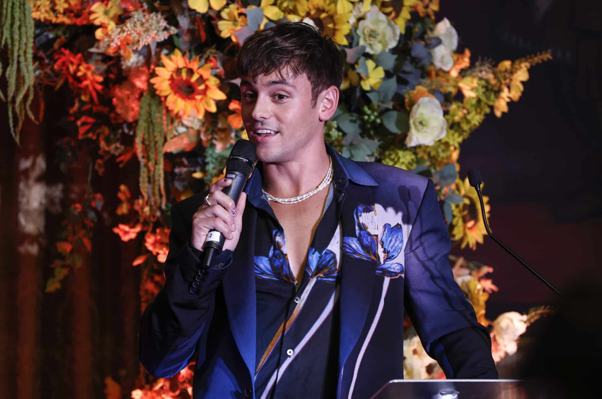 Tom Daley pide a los organismos deportivos que ayuden a acabar con la discriminación