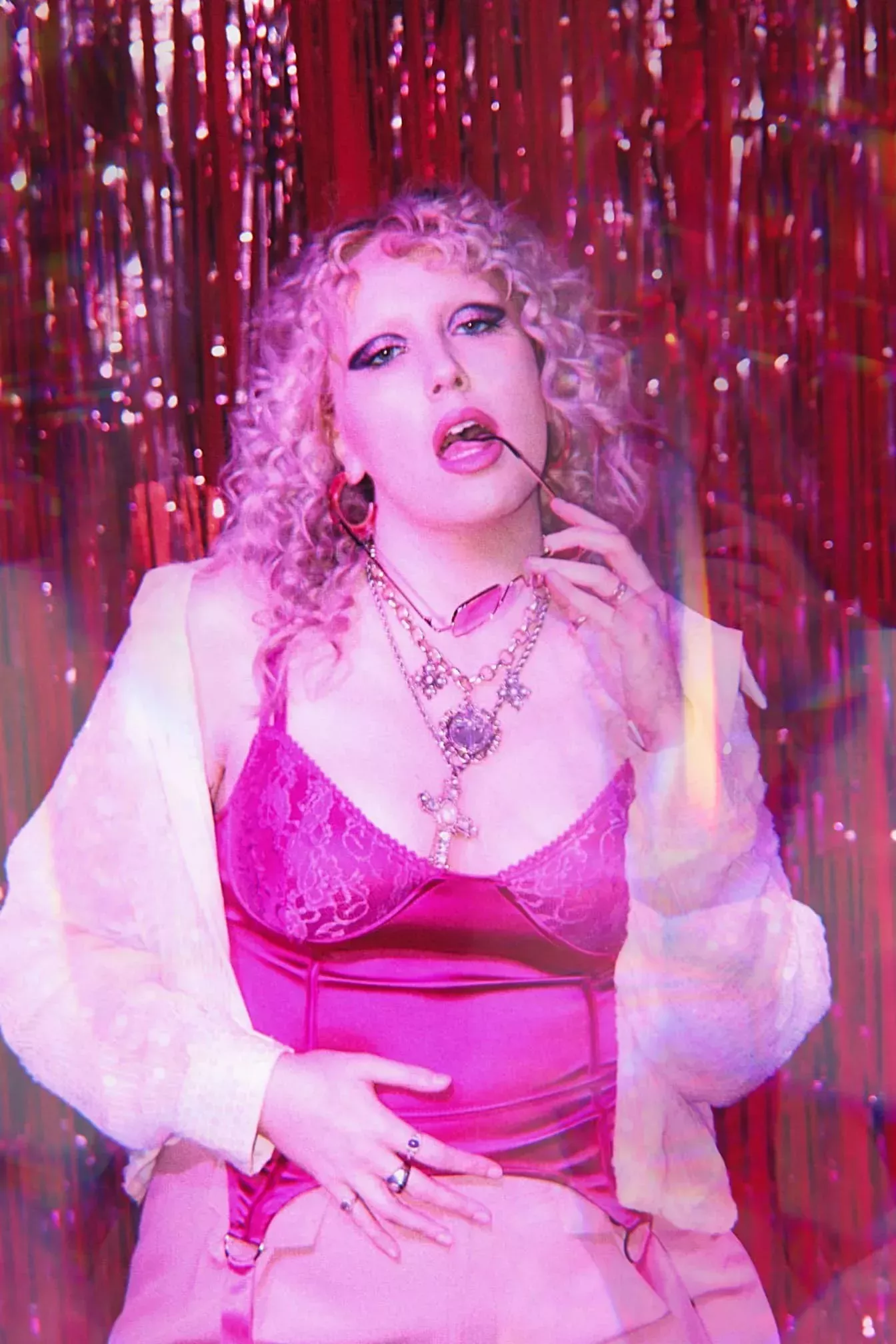 Cómo Freddie Mercury inspiró a una generación de artistas LGBTQ+: 'Está conmigo para siempre'