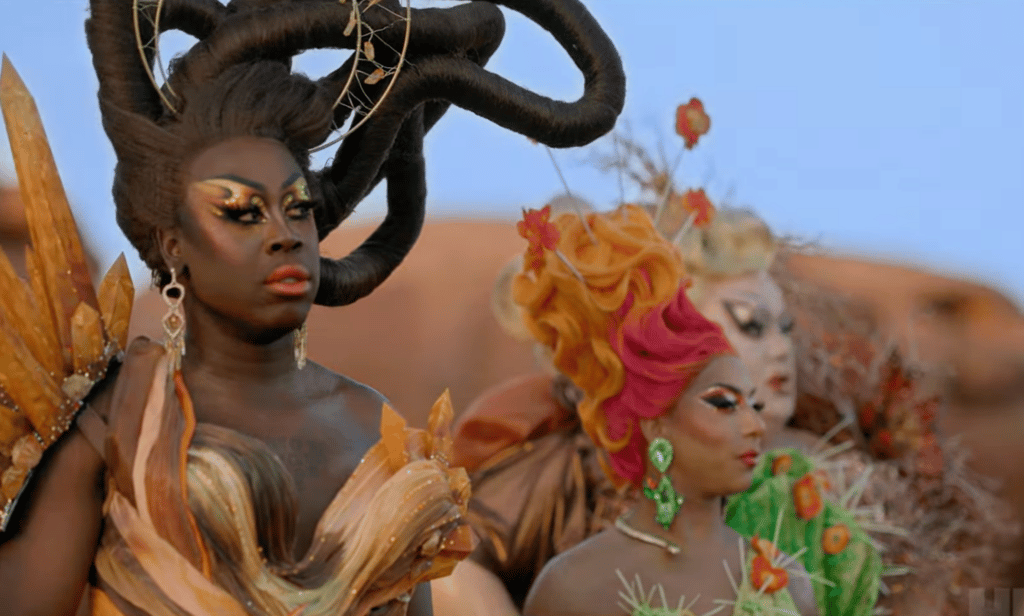 Las reinas de Drag Race se enfrentan a los manifestantes anti-LGBTQ+