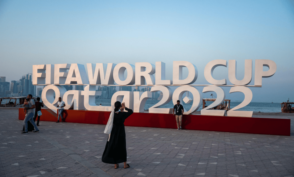 El embajador qatarí de la Copa del Mundo dice que ser gay es un 