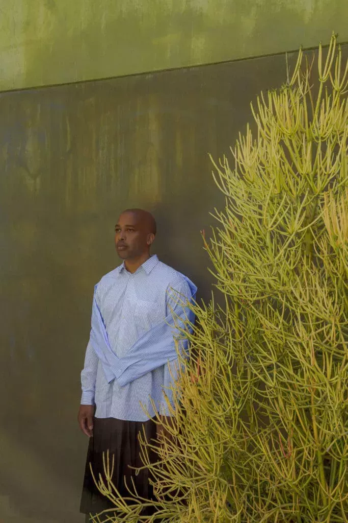 El escritor de Bel-Air, Rasheed Newson, cuenta la historia real de los heroicos y revolucionarios activistas contra el SIDA en su nuevo libro