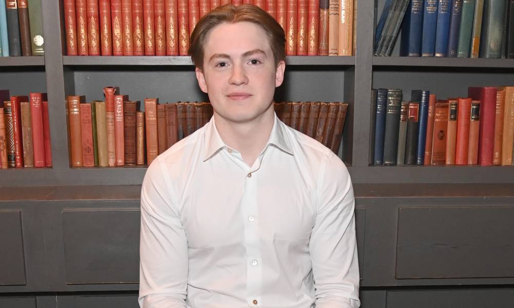 Obligan a Kit Connor a salir del armario como bisexual