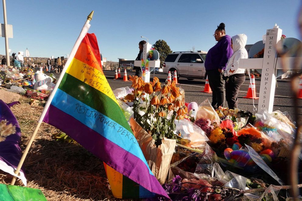 El culpable del nuevo tiroteo en un bar gay en Estados Unidos se declara no binario