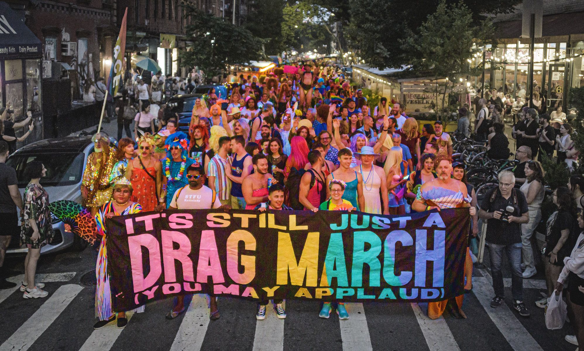 Los espectáculos drag son los principales afectados de la violencia en Estados Unidos