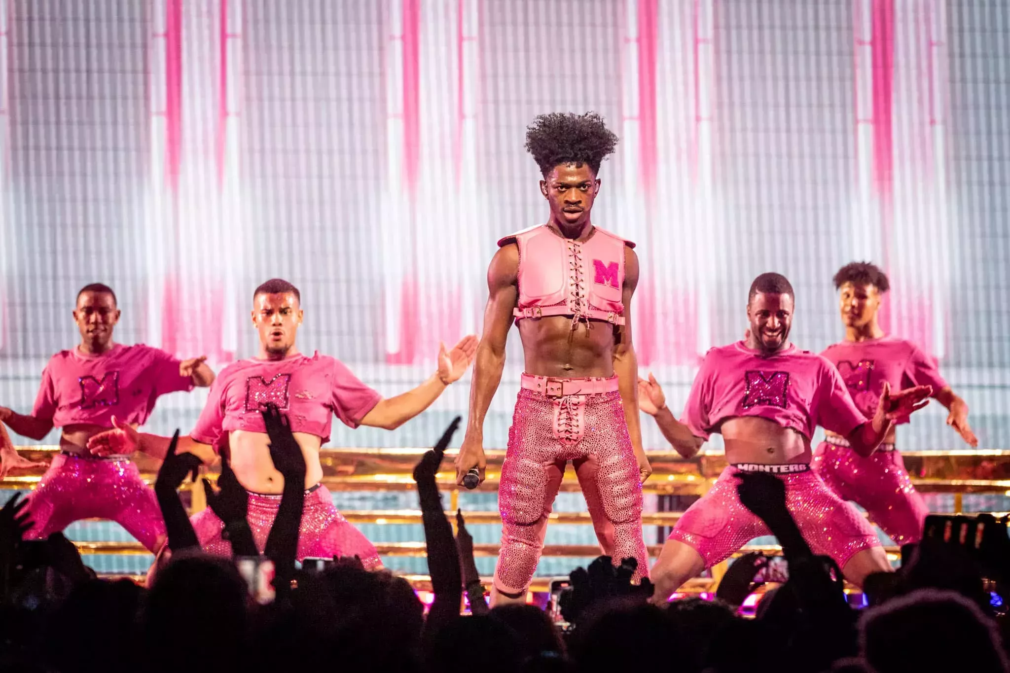 Lil Nas X agradece a Adam Lambert por