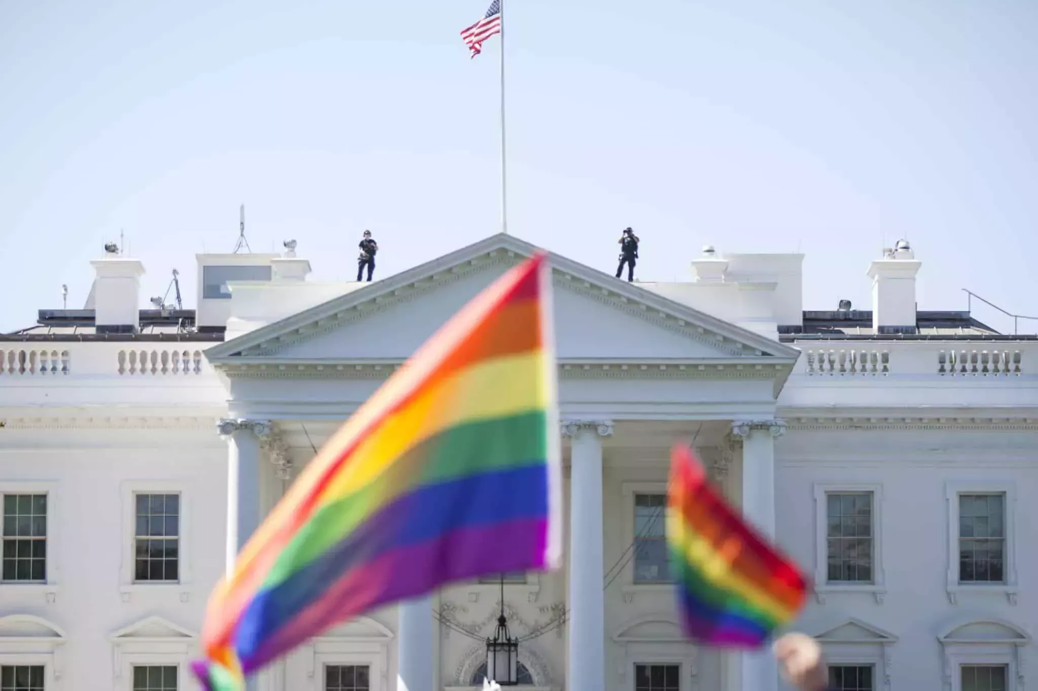 Los republicanos acaban de ganar la Cámara de Representantes. Esto es lo que significa para los derechos LGBTQ+.