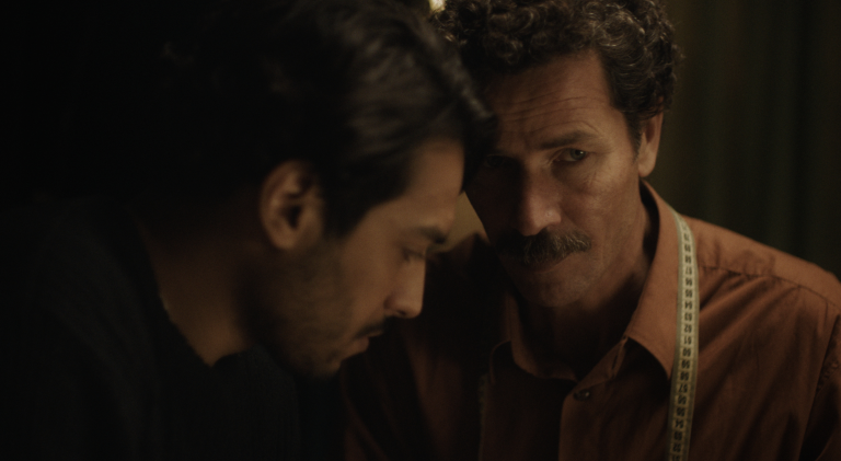 La película The Blue Caftan es el nuevo descubrimiento queer del año