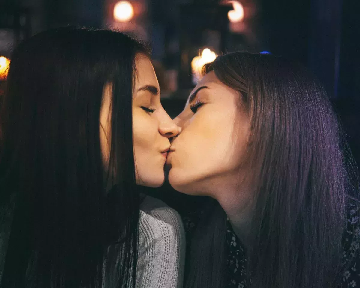 Un estudio demuestra que las parejas del mismo sexo afrontan mejor el estrés